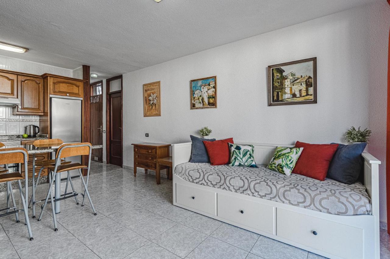 Bungalow -2 Minute From The Beach. Playa de las Américas Eksteriør billede
